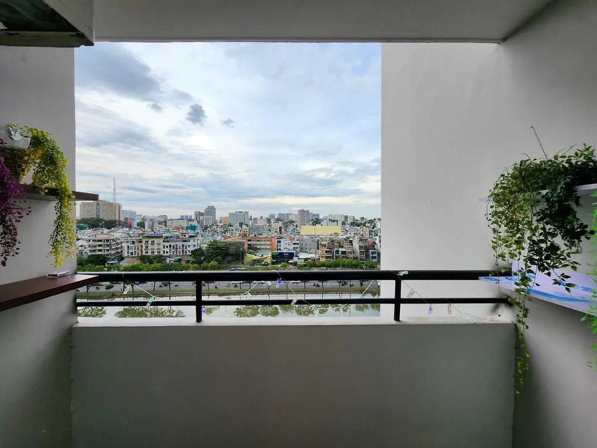 Can Ho 2Pn - 5 Phut Den Trung Tam Thanh Pho - View Song Ho Chi Minh City Vietnam