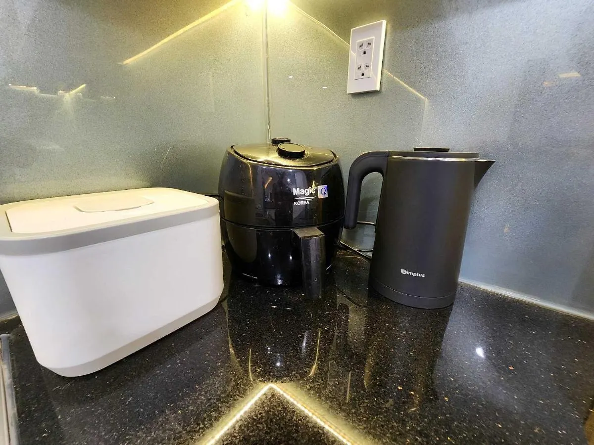 Can Ho 2Pn - 5 Phut Den Trung Tam Thanh Pho - View Song Ho Chi Minh City Apartment